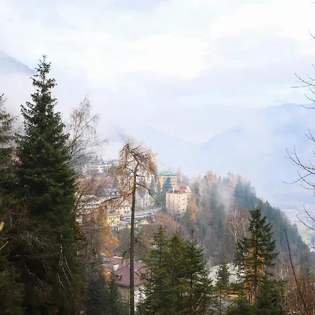 Waterfall 15 Апартаменты *